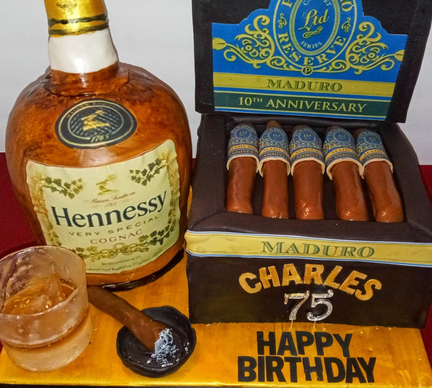 Custom Cakes